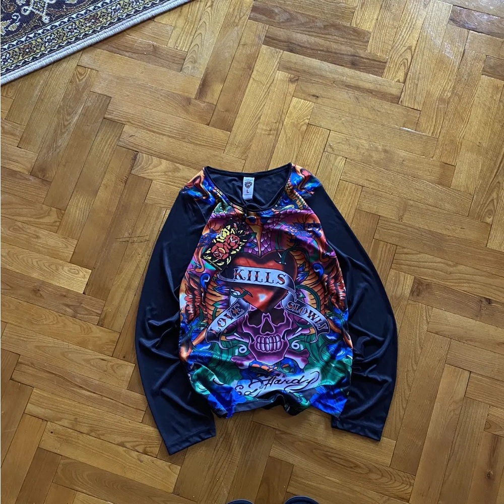 Womans Rare Vintage Ed Hardy Longsleeve Jersey